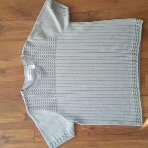 SIZE XL " ALFRED DUNNER GRAY KNIT  TOP